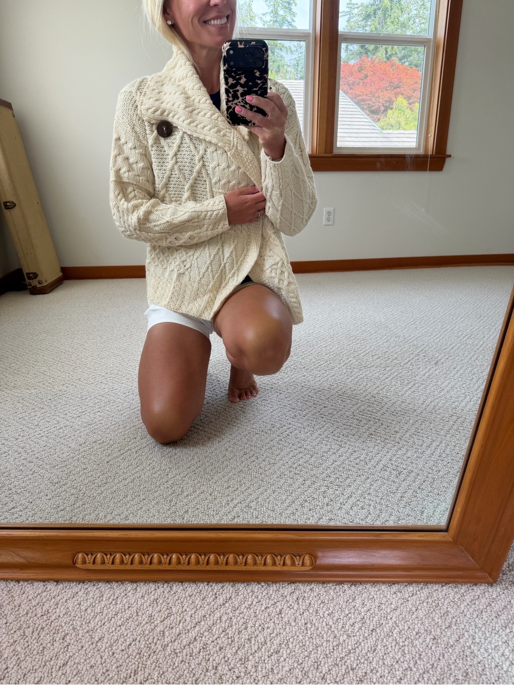 Carraigdonn Cream Cable Knit Button-Front Women’s Sweater from Ireland - Picture 3 of 7